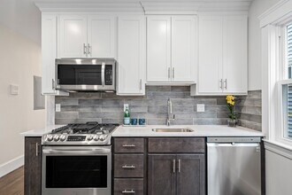 16 Hallam St in Boston, MA - Building Photo - Building Photo