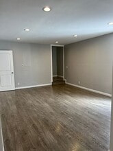 1162 Raymond Ave in Glendale, CA - Building Photo - Building Photo