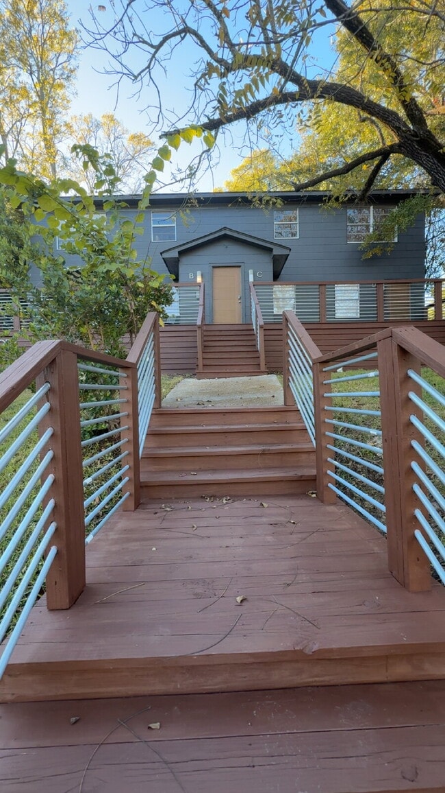 property at 1021 Monroe St