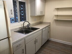 144 S Halifax Ave in Daytona Beach, FL - Foto de edificio - Building Photo