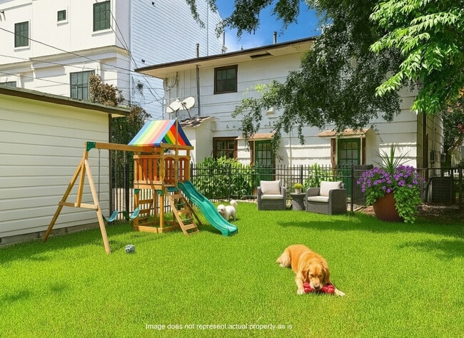 3911 Law St, Unit A in Houston, TX - Building Photo - Building Photo