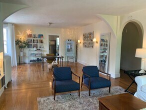 5535 Wellesley Ave, Unit 2 in Pittsburgh, PA - Building Photo - Building Photo