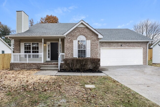 property at 2015 Skyline Dr