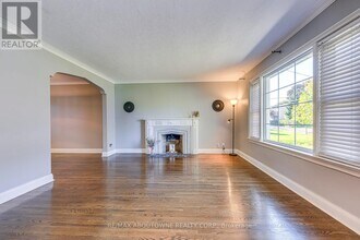 3 Glenn Murray Dr in Toronto, ON - Building Photo - Building Photo