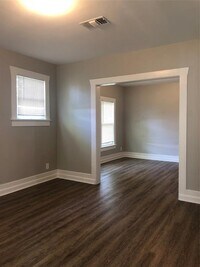 6026 Werner St photo'