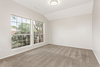 1277 Tree Top Dr in Frisco, TX - Foto de edificio - Building Photo