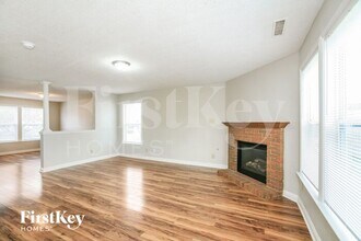 14216 Country Breeze Ln in Fishers, IN - Building Photo - Building Photo