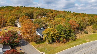 102 Windwood Ln in Maumelle, AR - Building Photo - Building Photo