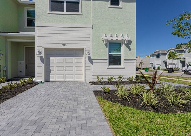 503 SE Rivergrass St in Port St. Lucie, FL - Building Photo - Building Photo