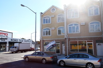 17602-17620 Jamaica Ave in Jamaica, NY - Building Photo - Building Photo
