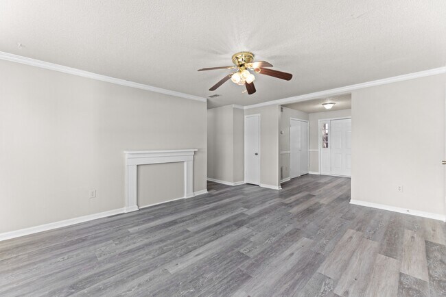 121 Mark Twain Cir in Athens, GA - Building Photo - Building Photo