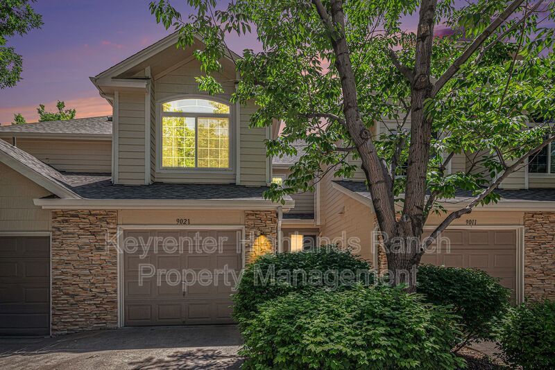 9021 W Phillips Dr in Littleton, CO - Building Photo