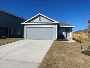 141 Basalt Dr in Maxwell, TX - Building Photo - Building Photo