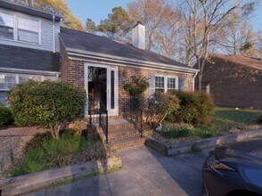 22 Lighthouse Way in Newport News, VA - Building Photo - Building Photo