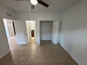 1025-1035 NE 10th Ave in Fort Lauderdale, FL - Building Photo - Interior Photo