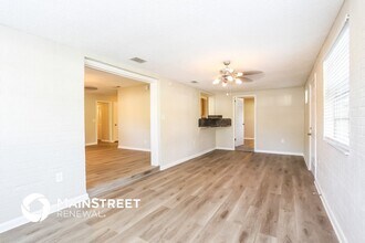 9406 Gisborne Dr in Jacksonville, FL - Building Photo - Building Photo