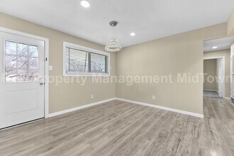 2801 Plaza St in Arlington, TX - Building Photo - Building Photo