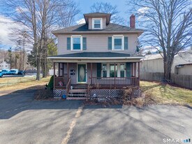 969 S Main St in Southington, CT - Building Photo