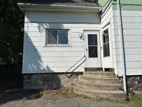 337 Magnolia St-Unit -DN in Rochester, NY - Building Photo - Building Photo