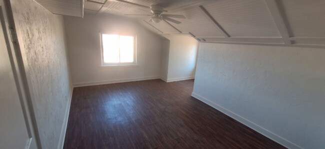 1100 7th St, Unit South in Pawnee, OK - Building Photo - Building Photo