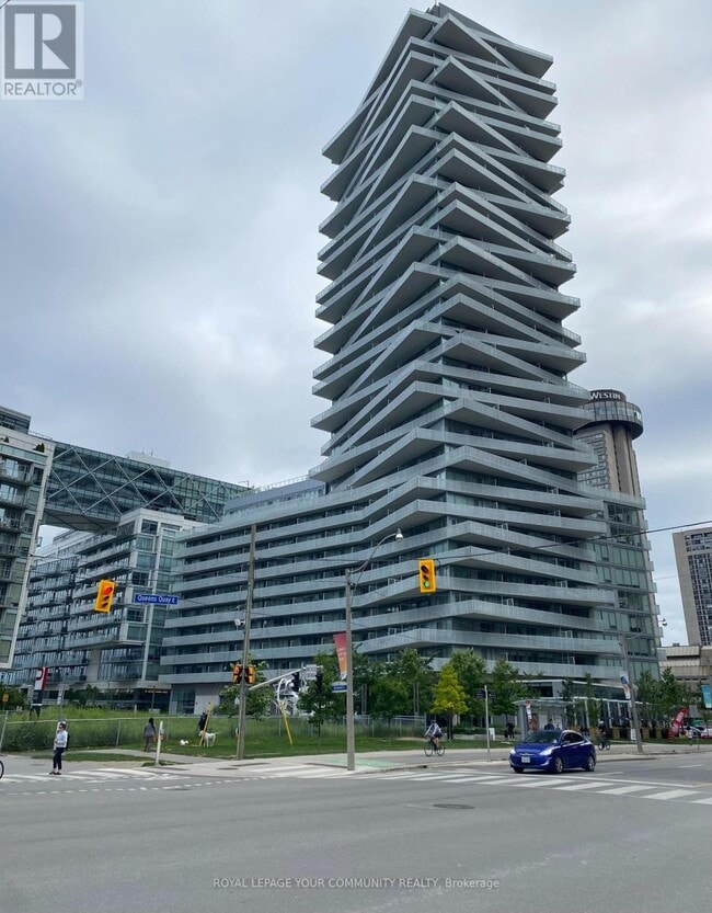 property at 15-1815 Queens Quay E