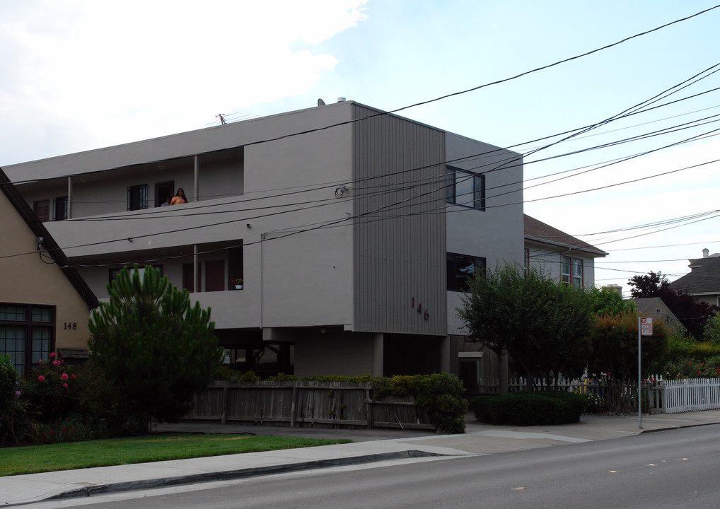 146 North Ellsworth in San Mateo, CA - Building Photo