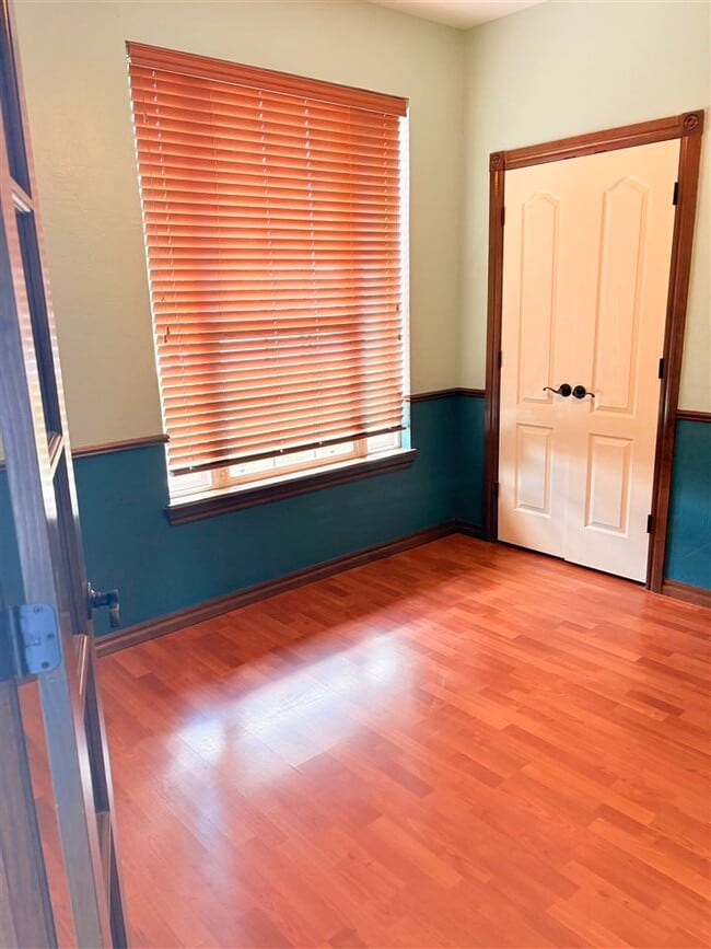 1209 Alma Dr in Elgin, OK - Building Photo - Building Photo