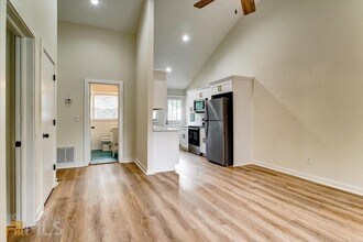 196 Amy St in Mcdonough, GA - Building Photo - Building Photo