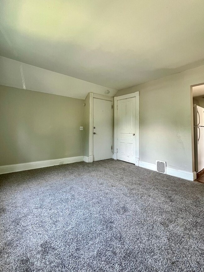 707 McCourtie St in Kalamazoo, MI - Building Photo - Building Photo