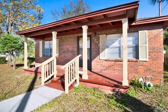 3206 N Miller St in Pensacola, FL - Building Photo - Building Photo