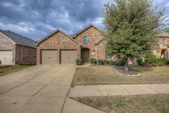 621 Cattlemans Way in Fort Worth, TX - Building Photo - Building Photo