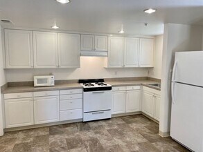 1228 Stafford St, Unit 1228 Stafford Street Unit A in San Luis Obispo, CA - Building Photo - Building Photo