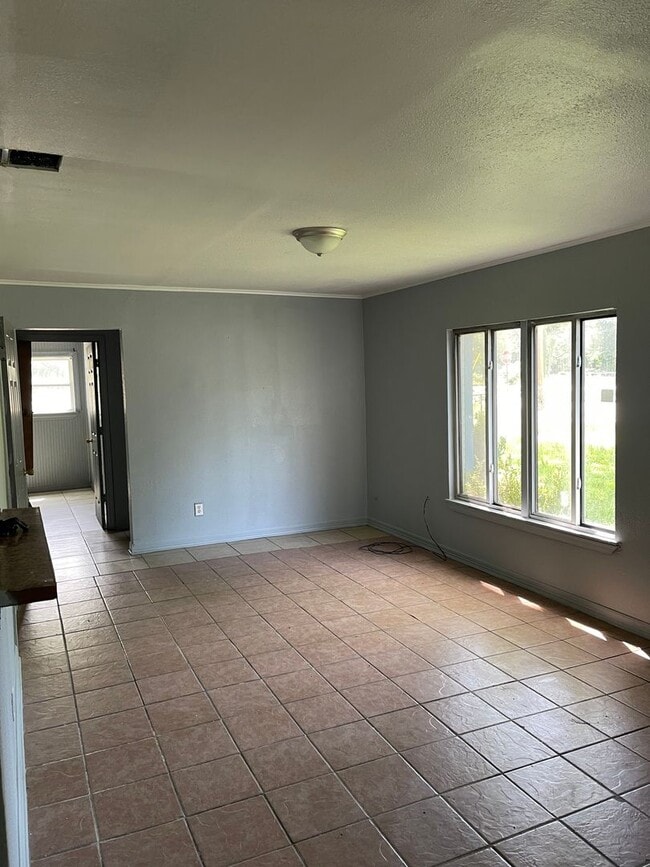 405 W 76th St in Shreveport, LA - Building Photo - Building Photo