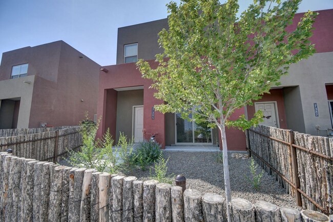 7385 Contenta Ridge in Santa Fe, NM - Building Photo - Building Photo