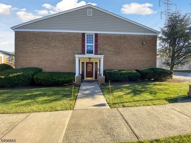 property at 605 Grove