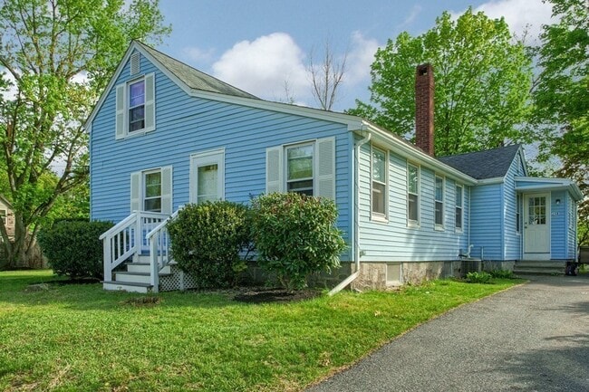 property at 26 River St