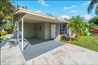 12278 Hillman Dr in Palm Beach Gardens, FL - Building Photo - Building Photo