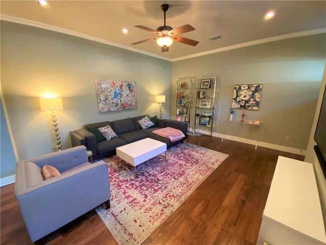 926 E 54th St in Austin, TX - Building Photo - Building Photo