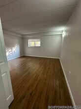 30 Normandy Ave in Cambridge, MA - Foto de edificio - Building Photo