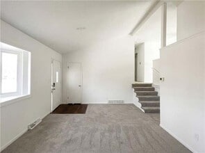 5342 N Palmer Ave in Kansas City, MO - Building Photo - Building Photo