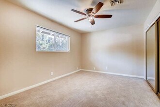 1505 Strong Dr in Las Vegas, NV - Foto de edificio - Building Photo