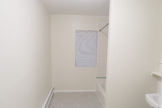 412 North St in Middletown, NY - Building Photo - Building Photo