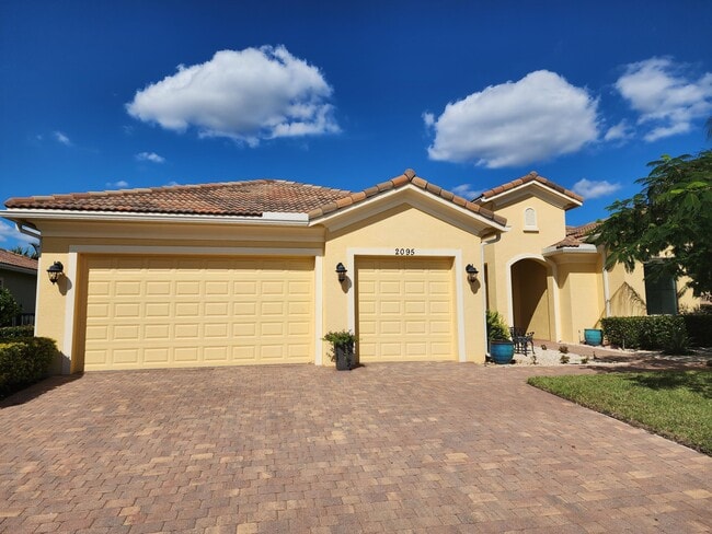 property at 2095 NW Diamond Creek Way
