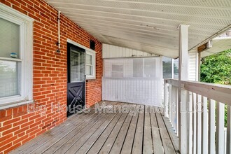 2107 Hawthorne Rd in Middle River, MD - Building Photo - Building Photo