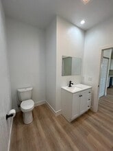 3068 Redwood Dr in Marina, CA - Foto de edificio - Building Photo
