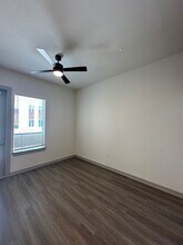 5885 Calmont Ave in Fort Worth, TX - Building Photo - Building Photo