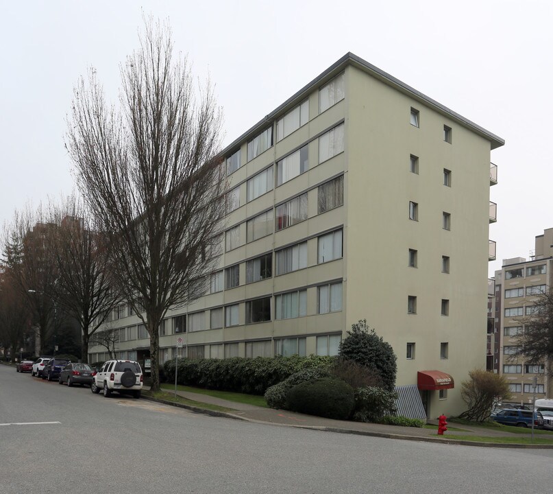 Barafield Apartments in Vancouver, BC - Building Photo