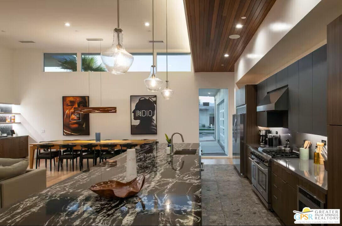 89022 Elemento Ln in Indio, CA - Building Photo