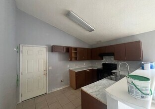410 Wallington Rd in Wilmington, NC - Building Photo - Building Photo