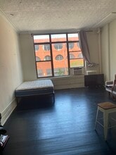 245 W North Ave, Unit 112 in Chicago, IL - Building Photo - Building Photo